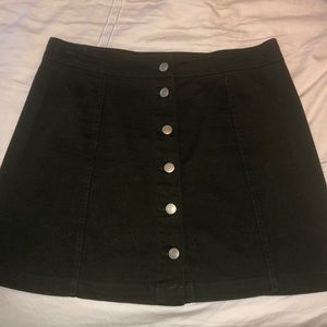 Sans Souci Army Green Button Up Skirt